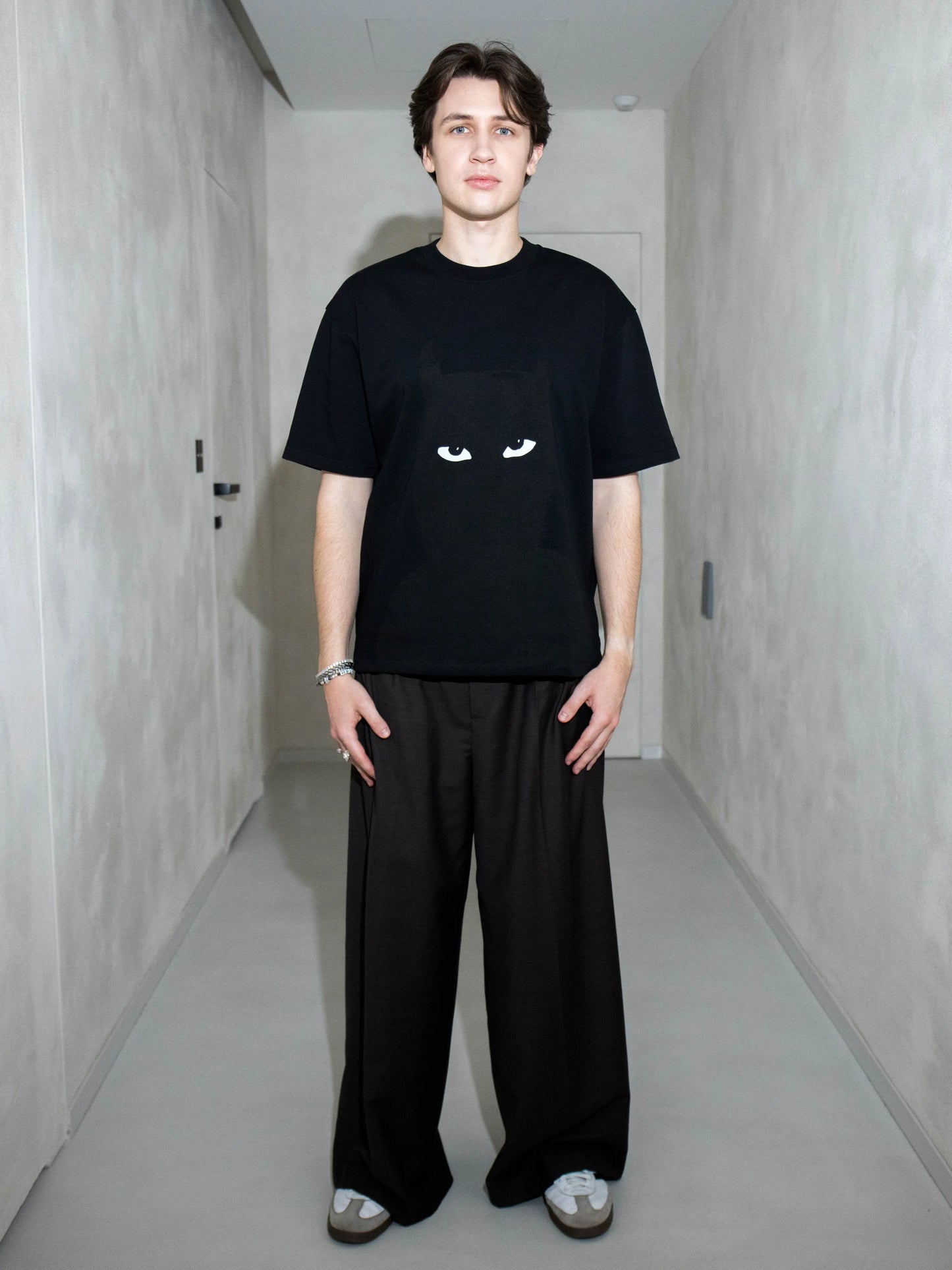 MUTED T-SHIRT